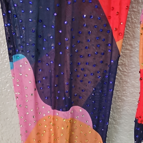 Vibrant Multicolor Long Sleeve Dress - Picture 6 of 8